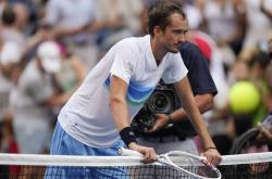 -拉沃尔杯横扫蒙特卡洛大师赛，梅德韦杰夫关键制胜