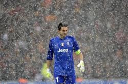 LOL决赛-唯一性的交响，足球与赛车的跨界传奇