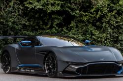 英雄联盟总决赛2025-不败金身终告破！铁闸觉醒一击碎梦，德里赫特化身关键先生