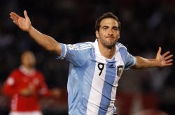 英雄联盟总决赛门票-撕裂苍穹！深圳队强势击落老鹰，切特高能输出点燃全场