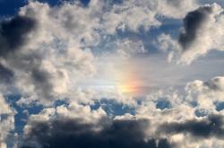 LOL决赛-天降之镰，那个曾被看衰的名字，如何用一脚逆旋球切开德甲冠军的悬夜