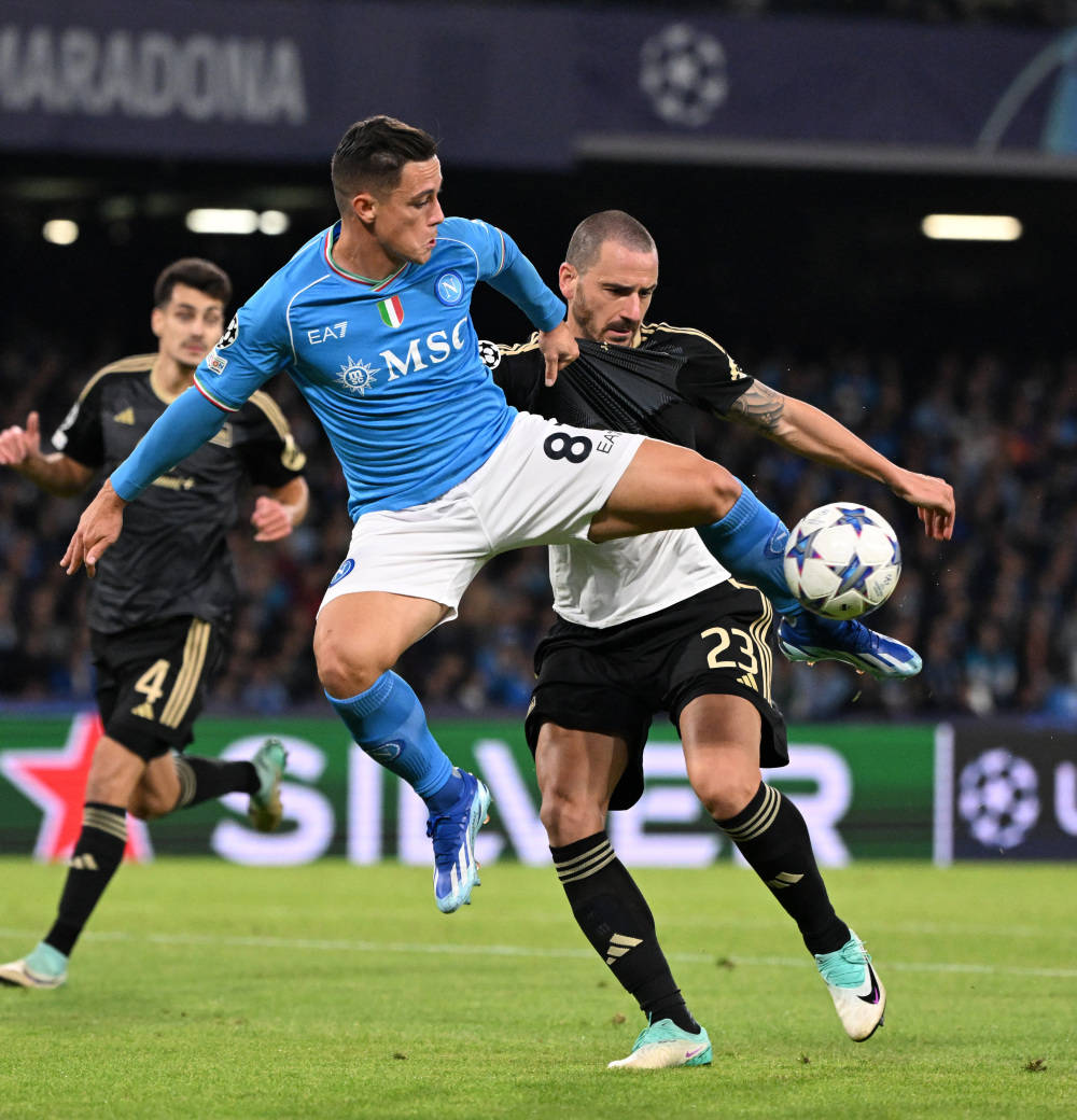 佛罗伦萨客场取胜,豪取联赛两连胜的简单介绍 佛罗伦萨客场取胜,豪取联赛两连胜的简单介绍