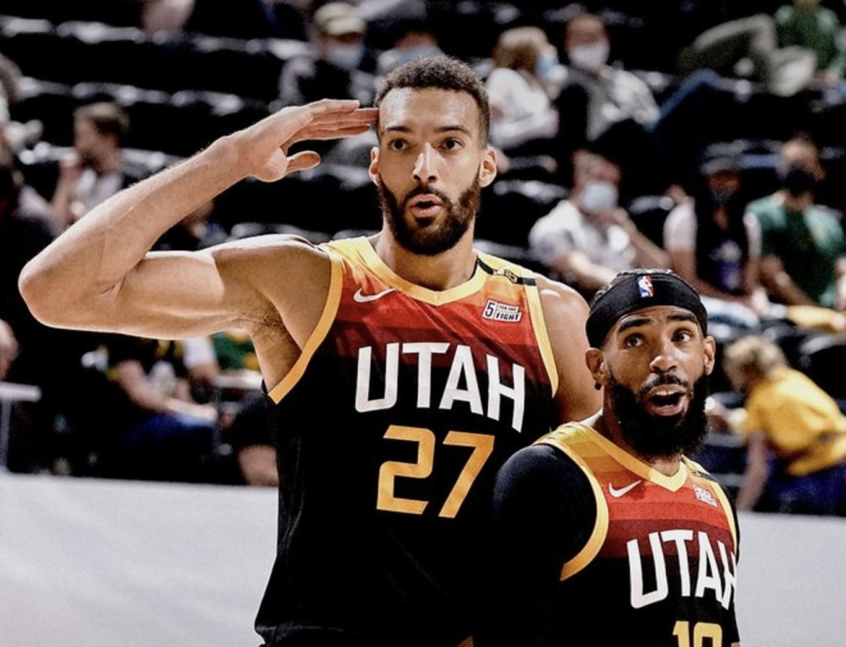 爵士主场大胜骑士,继续领跑西部 爵士主场大胜骑士,继续领跑西部