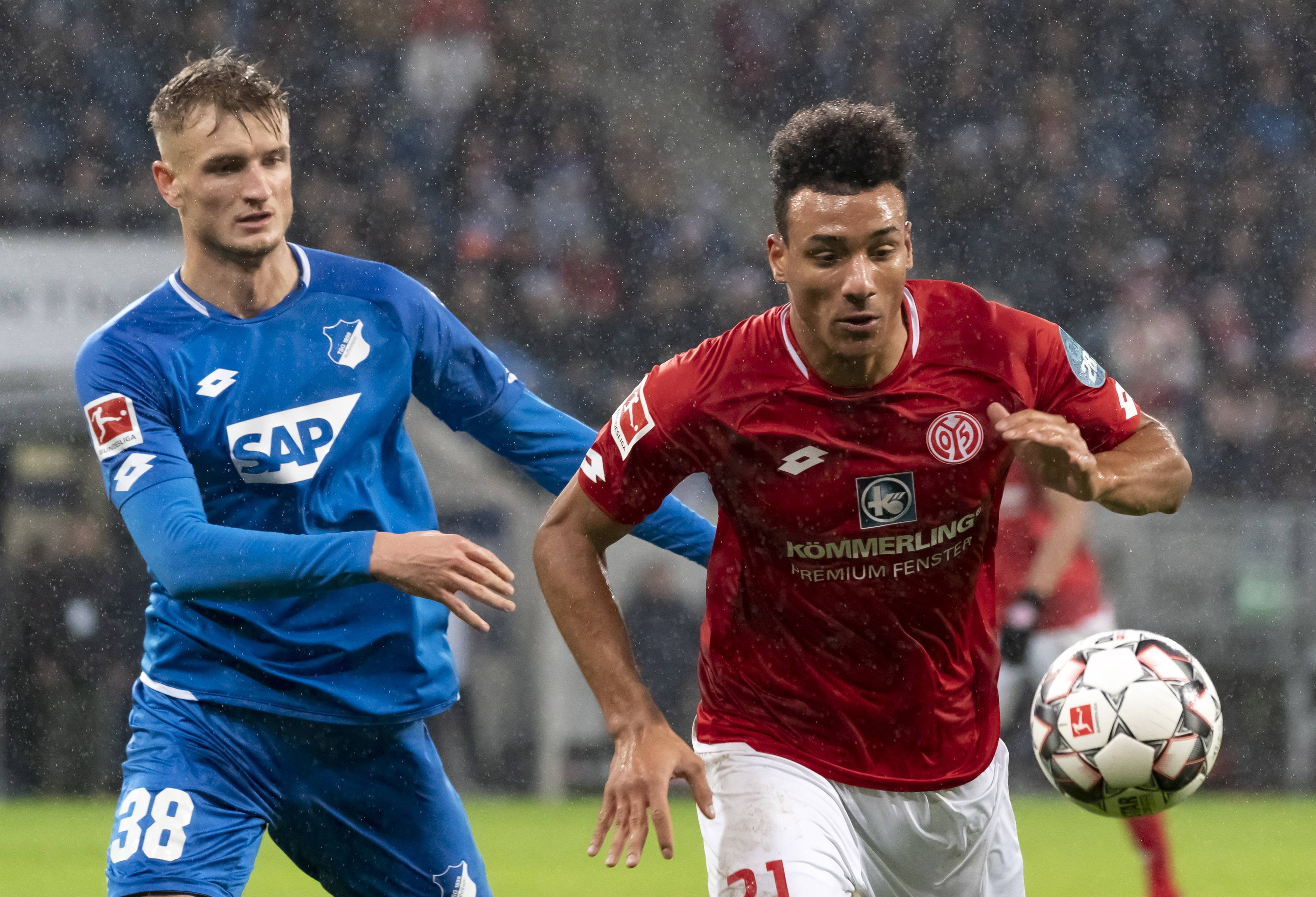 波鸿队踢出高水平比赛，赢得胜利