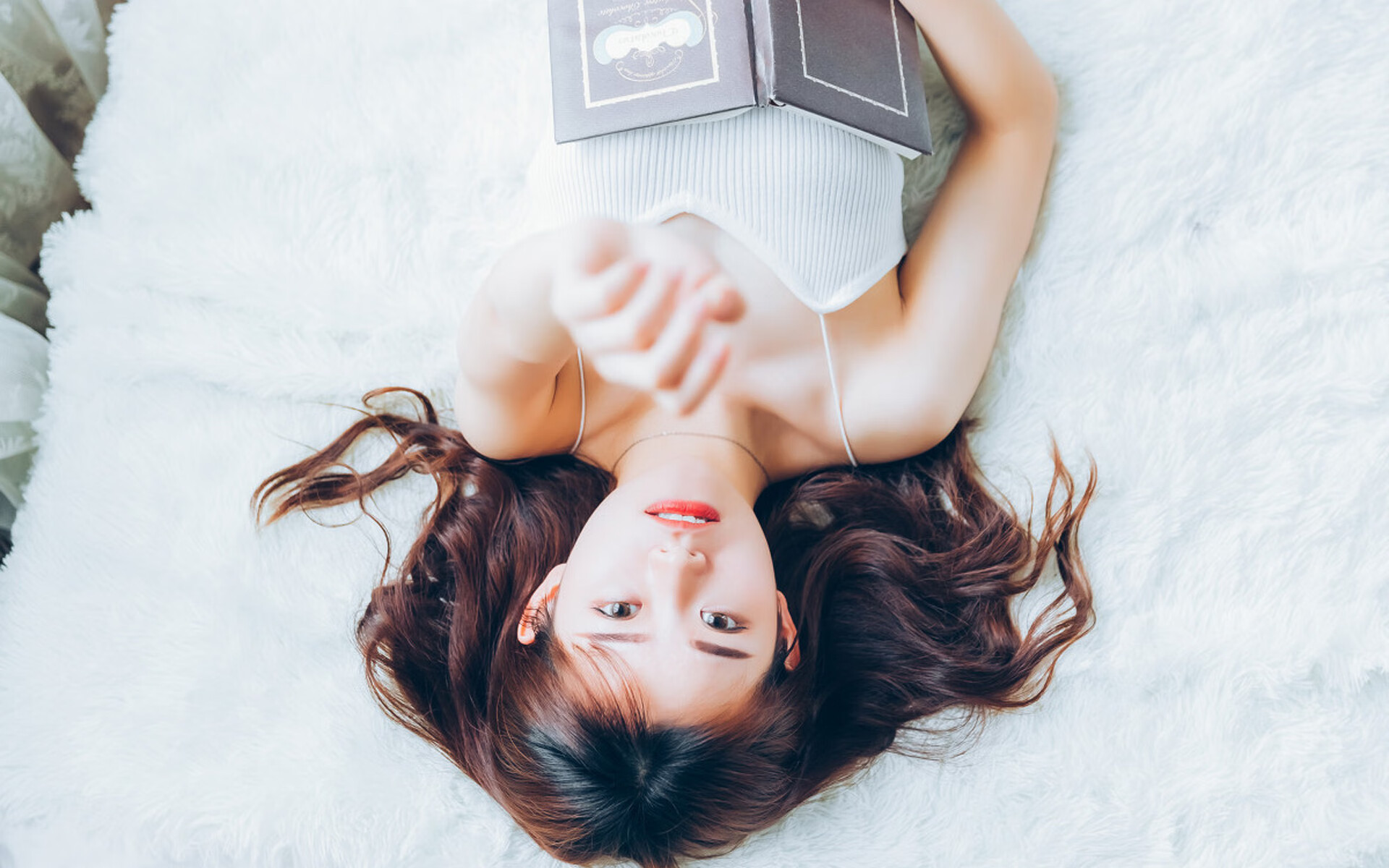 唯一性足球艺术，威尔士节奏掌控比利亚雷亚尔之战，萨内稳定输出不掉线