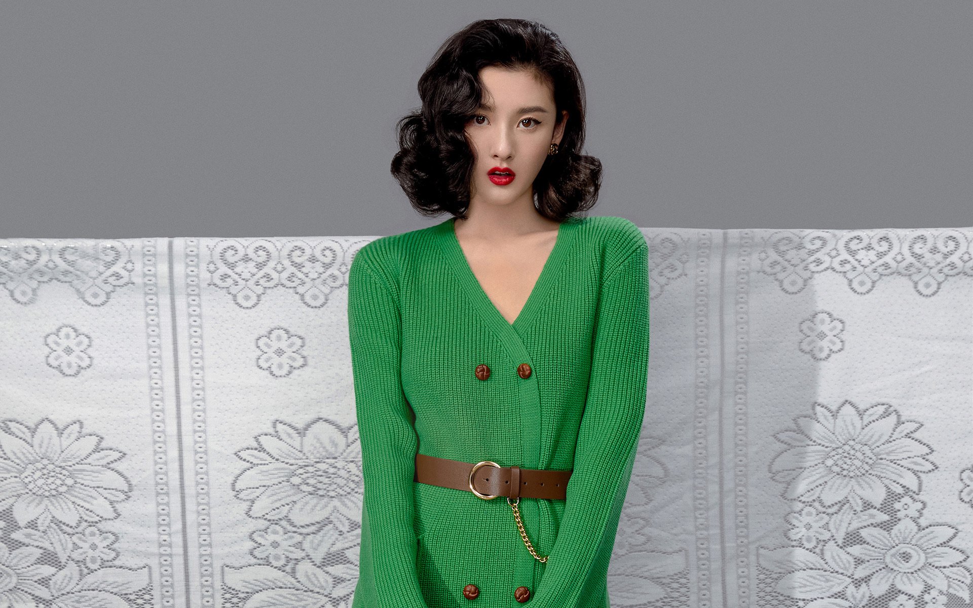 跨越重洋的胜利回声，当库里与雄鹿共同诠释领导力