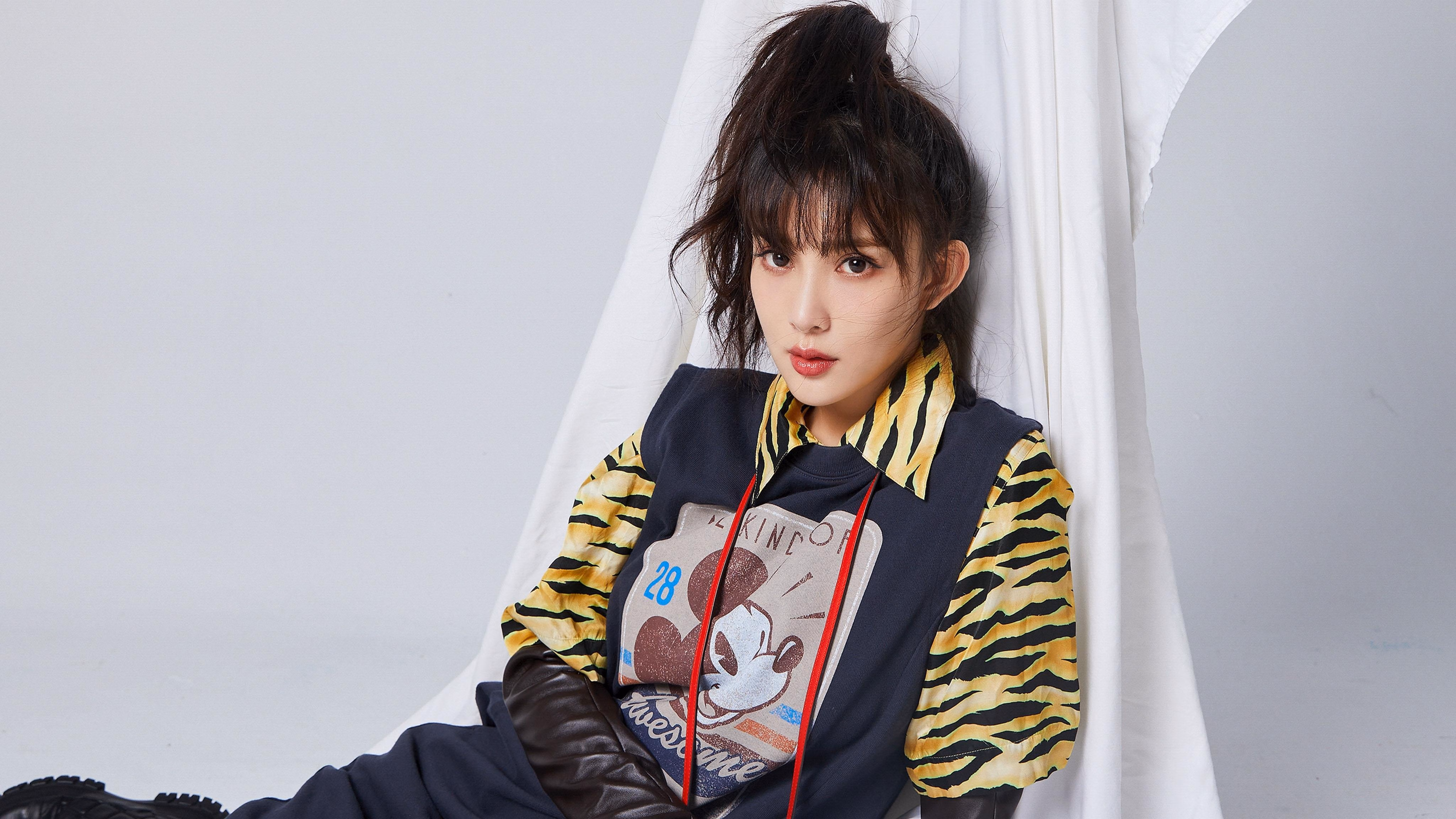 铁闸与引擎，布鲁诺的双面统治与几内亚的战术碾压力